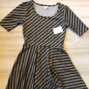 Elegant LuLaRoe Nicole